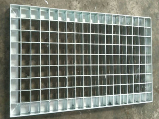 排水鋼格溝蓋板的性質以及用途 排水鋼格溝蓋板的性質以及用途